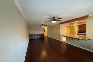 12985 Trail Hollow Dr, Houston, TX 77079 - Photo 6