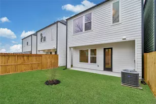 7705 Inwood Grv Ln, Houston, TX 77088 - Photo 28