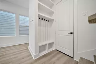 7705 Inwood Grv Ln, Houston, TX 77088 - Photo 10