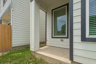 8933 Grovner Pl, Houston, TX 77055 - Photo 42