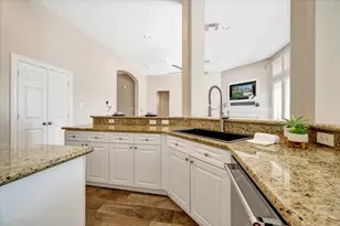 104 Las Brisas St, Kemah, TX 77565 - Photo 26