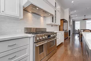 709 Somerset Commons Ln, Houston, TX 77055 - Photo 18