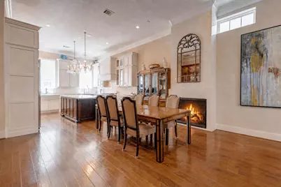 709 Somerset Commons Lane, Houston, TX 77055 - Photo 4