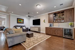 709 Somerset Commons Ln, Houston, TX 77055 - Photo 38