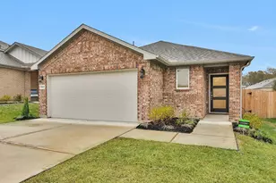 18612 Hillswood Dr, Conroe, TX 77316 - Photo 1