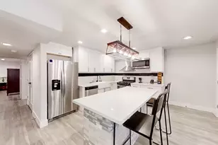 6325 Riverview Way, Houston, TX 77057 - Photo 6