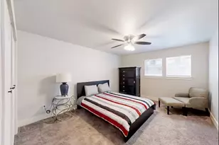 6325 Riverview Way, Houston, TX 77057 - Photo 10