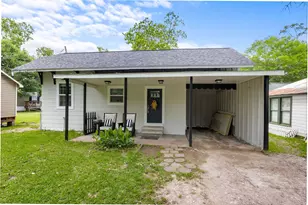 412 Waco Ave, League City, TX 77573 - Photo 1