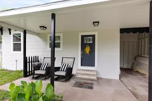 412 Waco Ave, League City, TX 77573 - Photo 2
