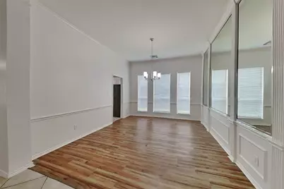 2223 Ridgefield Park Lane, Richmond, TX 77469 - Photo 6