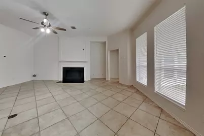2223 Ridgefield Park Lane, Richmond, TX 77469 - Photo 2