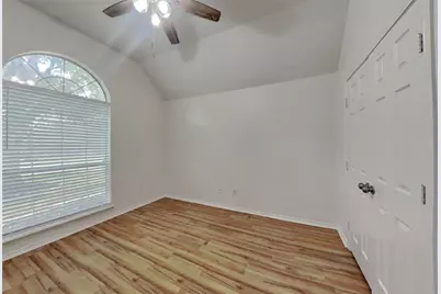 2223 Ridgefield Park Lane, Richmond, TX 77469 - Photo 12