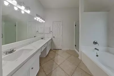 2223 Ridgefield Park Lane, Richmond, TX 77469 - Photo 10