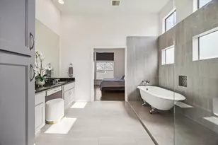 902 Roy St, Houston, TX 77007 - Photo 4