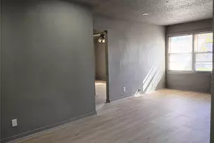 5617 Malmedy Rd, Houston, TX 77033 - Photo 2