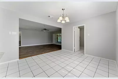 18 Panorama Drive, Conroe, TX 77304 - Photo 14