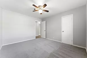 18 Panorama Dr, Conroe, TX 77304 - Photo 28