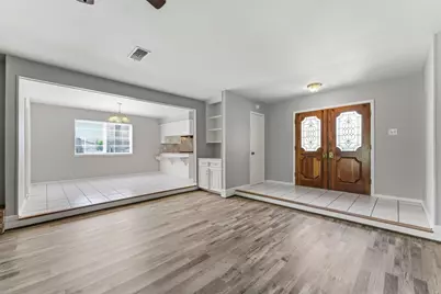 18 Panorama Drive, Conroe, TX 77304 - Photo 4