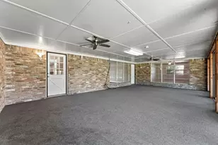 18 Panorama Dr, Conroe, TX 77304 - Photo 16