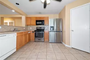 21219 Misty Brook Bend Ln, Spring, TX 77379 - Photo 6