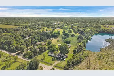1611 Bunyard Road, Alvin, TX 77511 - Photo 16