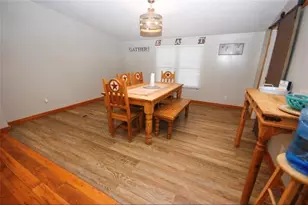 1611 Bunyard Rd, Alvin, TX 77511 - Photo 4
