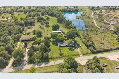1611 Bunyard Road, Alvin, TX 77511 - Photo 22