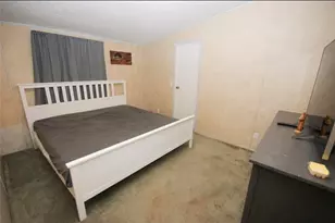 1611 Bunyard Rd, Alvin, TX 77511 - Photo 10