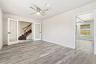 16438 Glenshannon Drive, Houston, TX 77059 - Photo 6