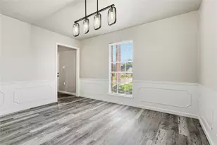 16438 Glenshannon Dr, Houston, TX 77059 - Photo 8