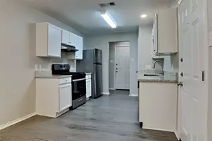 19710 Twisted Creek Dr, Tomball, TX 77375 - Photo 4