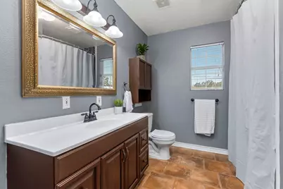 114 Grand Avenue, Bacliff, TX 77518 - Photo 22