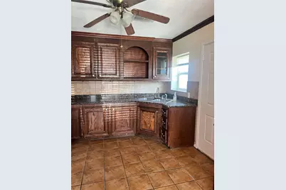 5604 Chapman Street, Houston, TX 77009 - Photo 6