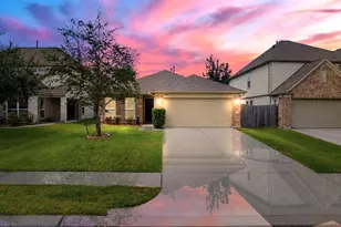 9951 Chimney Swift Ln, Conroe, TX 77385 - Photo 4