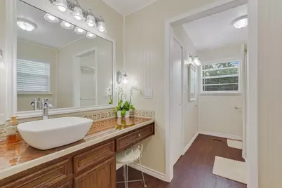 124 Broken Bow Road, La Grange, TX 78945 - Photo 16