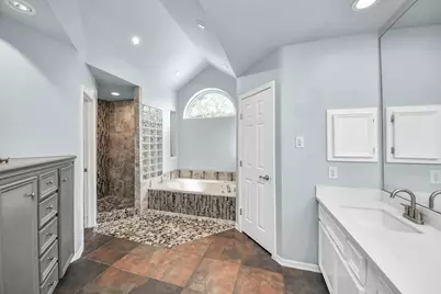 622 Fernglade Drive, Richmond, TX 77406 - Photo 18