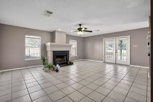 7002 Valmont Dr, San Antonio, TX 78240 - Photo 8