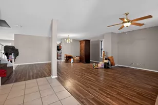 7002 Valmont Dr, San Antonio, TX 78240 - Photo 4