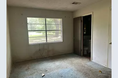 1806 S Elizabeth Avenue, Kirbyville, TX 75956 - Photo 6