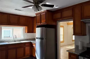 9210 E Ave O, Houston, TX 77012 - Photo 4