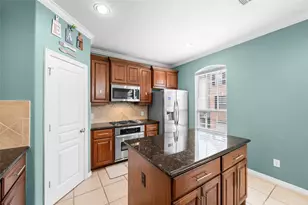 3410 Skyline Village Dr, Houston, TX 77057 - Photo 24