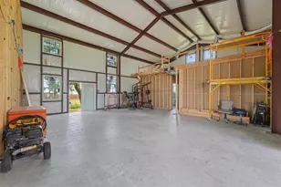 28539 Hwy 36, Damon, TX 77430 - Photo 18