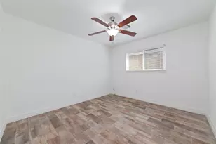 1819 Millwood Dr, Houston, TX 77008 - Photo 18