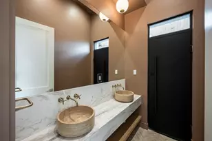 1113 Voight St, Houston, TX 77009 - Photo 12