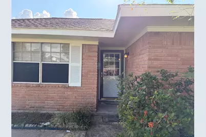 4809 College Park Drive, Deer Park, TX 77536 - Photo 2