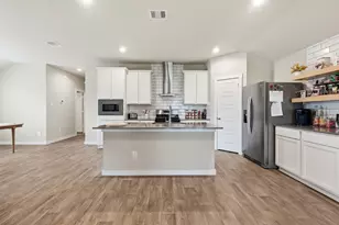 2915 Newington Ln, Houston, TX 77047 - Photo 8