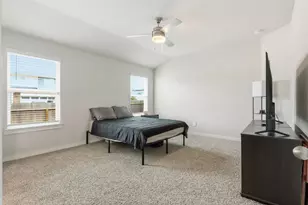 2915 Newington Ln, Houston, TX 77047 - Photo 12