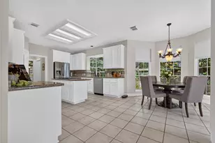 4334 Sweet Cicely Ct, Houston, TX 77059 - Photo 12