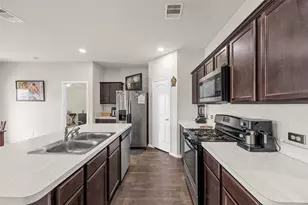 21519 Victoria Harbor Dr, Katy, TX 77449 - Photo 4