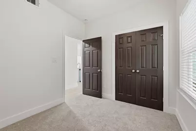 9925 Fillmore Street, Houston, TX 77029 - Photo 8